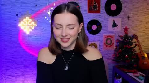 Snapshot of glo_lo chatting on December 23, 2024, 5:22 pm Bye everybody Ill be online Monday December 2nd Saturday and Sunday off online show from December 23, 2024, 5:22 pm