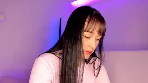 Mimi online show from December 6, 2024, 6:50 pm