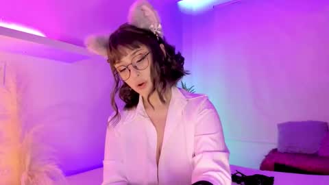 Mimi online show from October 14, 2025, 5:58 pm