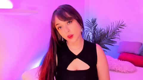 Mimi online show from January 15, 2026, 6:00 pm