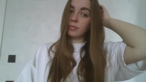 Snapshot of gloria954807 chatting on February 6, 2026, 1:03 pm gloria954807 online show from February 6, 2026, 1:03 pm