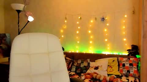 Snapshot of gloria_wood chatting on December 24, 2024, 5:34 pm Gloria Wood online show from December 24, 2024, 5:34 pm