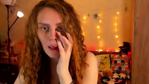 Snapshot of gloria_wood chatting on December 25, 2024, 9:22 pm Gloria Wood online show from December 25, 2024, 9:22 pm