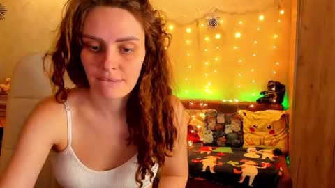 Snapshot of gloria_wood chatting on January 2, 2025, 3:51 pm Gloria Wood online show from January 2, 2025, 3:51 pm