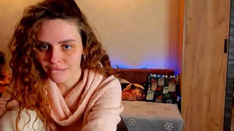 Snapshot of gloria_wood chatting on February 12, 2025, 10:59 pm Gloria Wood online show from February 12, 2025, 10:59 pm