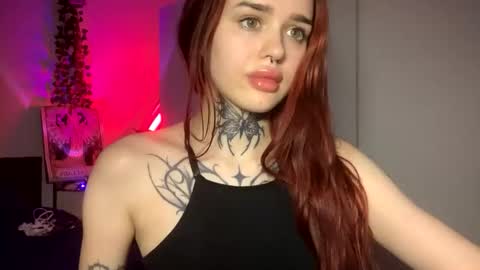 Rozie Red online show from January 8, 2026, 3:14 pm