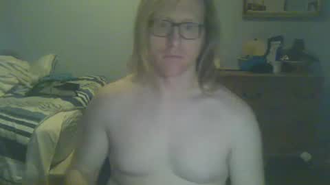 Snapshot of gnger31foru chatting on December 31, 2024, 12:25 pm Steven Meadow online show from December 31, 2024, 12:25 pm