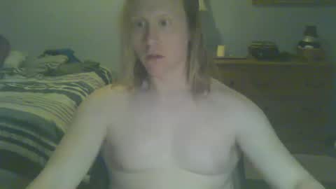 Snapshot of gnger31foru chatting on January 17, 2025, 12:52 pm Steven Meadow online show from January 17, 2025, 12:52 pm