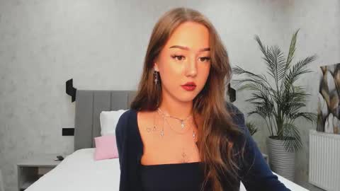 Lina online show from February 4, 2026, 8:31 am