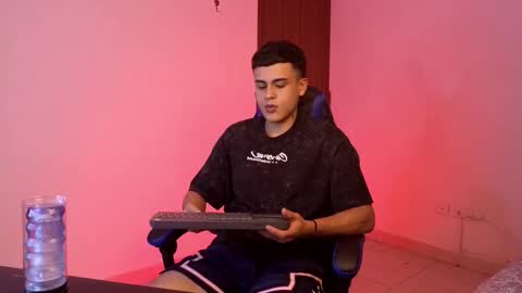 go_santi online show from February 17, 2026, 1:13 am