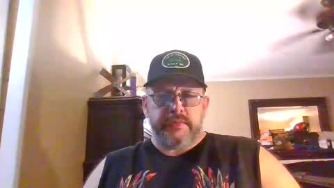 Snapshot of gobey33 chatting on September 14, 2025, 11:48 pm IDKIDCIDGAF online show from September 14, 2025, 11:48 pm