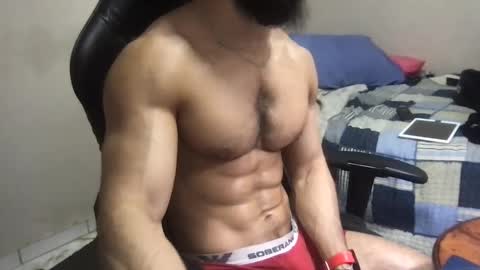 Snapshot of god_hunkules chatting on December 11, 2024, 4:42 pm god hunkules online show from December 11, 2024, 4:42 pm