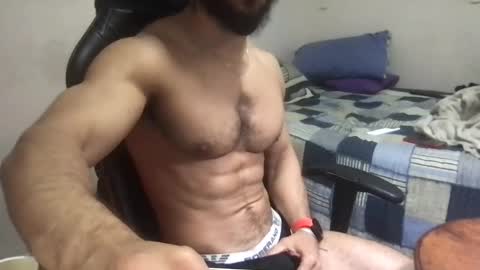 Snapshot of god_hunkules chatting on January 10, 2025, 6:49 pm god hunkules online show from January 10, 2025, 6:49 pm