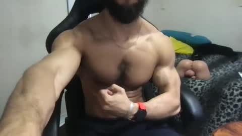 Snapshot of god_hunkules chatting on February 25, 2025, 5:58 pm god hunkules online show from February 25, 2025, 5:58 pm