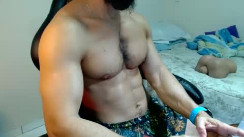 Snapshot of god_hunkules chatting on September 17, 2025, 6:09 pm god hunkules online show from September 17, 2025, 6:09 pm