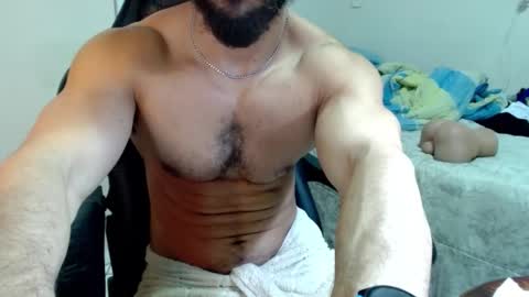 Snapshot of god_hunkules chatting on September 25, 2025, 4:21 pm god hunkules online show from September 25, 2025, 4:21 pm