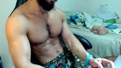 Snapshot of god_hunkules chatting on October 16, 2025, 7:15 pm god hunkules online show from October 16, 2025, 7:15 pm