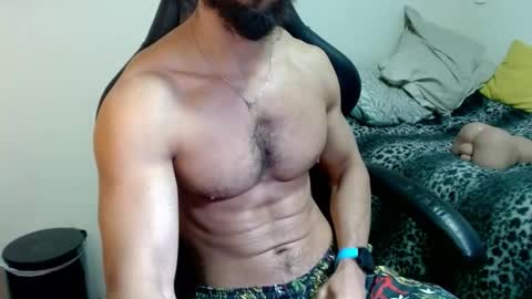 god hunkules online show from February 2, 2026, 4:06 pm