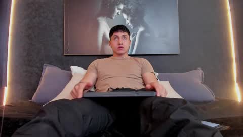 Snapshot of god_of_olympus1 chatting on December 29, 2024, 5:54 pm steven online show from December 29, 2024, 5:54 pm