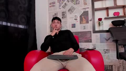 Snapshot of god_of_olympus1 chatting on February 23, 2025, 3:08 pm steven online show from February 23, 2025, 3:08 pm