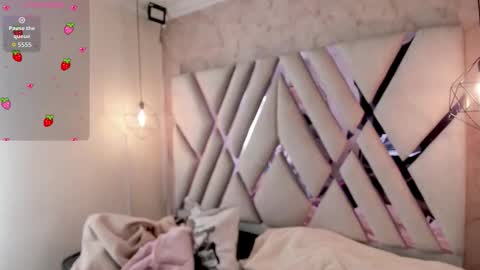 M A R T I N A  online show from February 16, 2026, 12:23 pm