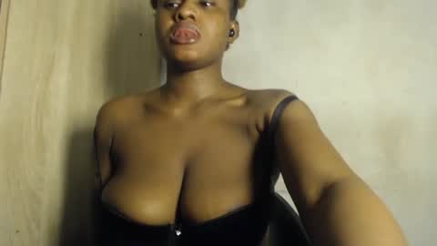 Snapshot of goddess_mellissa chatting on July 12, 2026, 5:42 am mellissa online show from July 12, 2026, 5:42 am