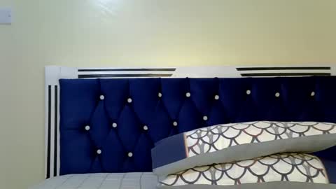 Snapshot of goddess_nanaya chatting on November 3, 2025, 12:17 pm Goddess nanaya online show from November 3, 2025, 12:17 pm