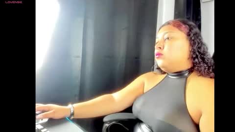 Snapshot of goddess_of_sissys chatting on April 11, 2026, 12:15 am goddess_of_sissys online show from April 11, 2026, 12:15 am