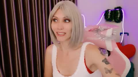 Snapshot of goddess_stars chatting on January 18, 2026, 12:42 pm Katarina online show from January 18, 2026, 12:42 pm