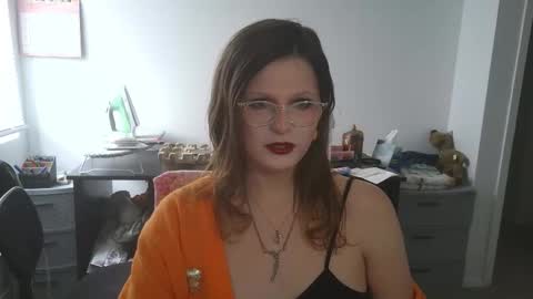 Snapshot of goddess_vertigo52 chatting on November 10, 2025, 4:39 pm Goddess of Insanity online show from November 10, 2025, 4:39 pm