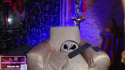 Snapshot of goddessjuliettenoiir chatting on May 29, 2026, 10:57 am Goddes Juliette Noiir online show from May 29, 2026, 10:57 am