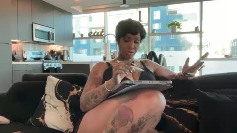 Snapshot of goddesskalitha chatting on September 12, 2025, 1:06 am Goddess Kalitha online show from September 12, 2025, 1:06 am