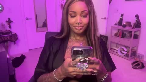 Snapshot of goddesskalitha chatting on September 21, 2025, 6:15 am Goddess Kalitha online show from September 21, 2025, 6:15 am