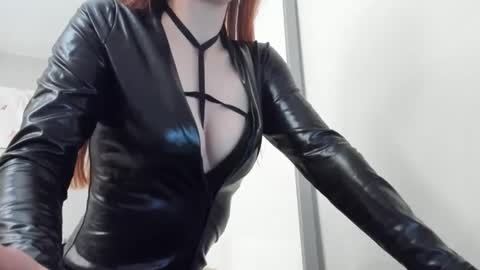 Snapshot of goddesskasyia chatting on January 10, 2025, 7:43 pm GoddessKasyia online show from January 10, 2025, 7:43 pm