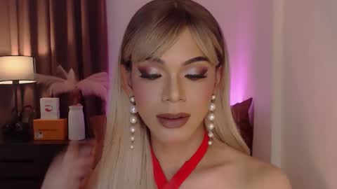 Michaella online show from December 21, 2024, 3:09 pm