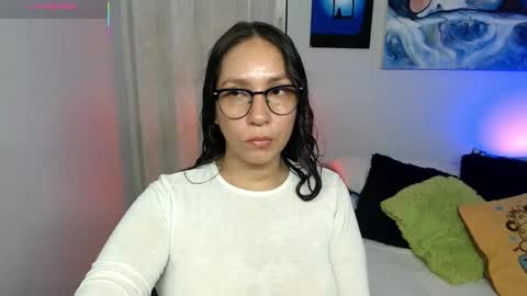  Naih Reyes online show from March 22, 2026, 2:59 am