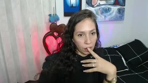  Naih Reyes online show from May 28, 2026, 3:04 am