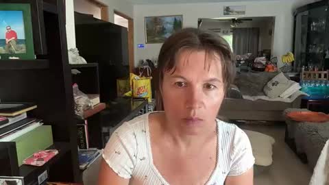 Snapshot of goddesszofia chatting on May 22, 2026, 1:06 pm goddesszofia online show from May 22, 2026, 1:06 pm