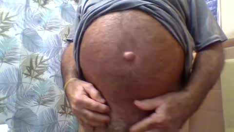 Snapshot of gojo885 chatting on January 12, 2025, 5:24 am gojo885 online show from January 12, 2025, 5:24 am