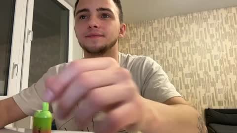 Golden boyyy21 online show from January 26, 2025, 3:36 pm