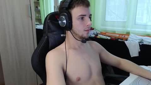 Golden boyyy21 online show from January 9, 2026, 9:23 am