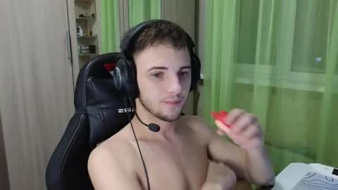 Golden boyyy21 online show from January 11, 2026, 5:07 pm