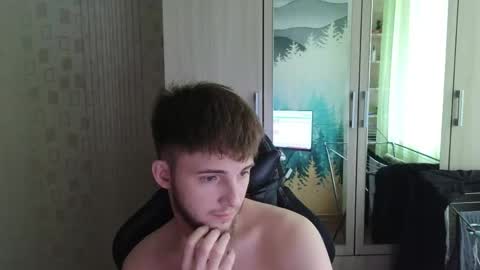 Snapshot of golden_boyyy21 chatting on April 19, 2026, 8:57 am Golden boyyy21 online show from April 19, 2026, 8:57 am