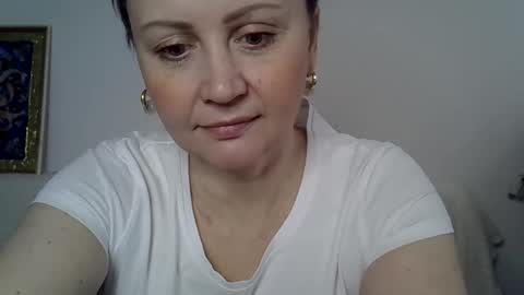 Snapshot of golden_kessie chatting on April 7, 2026, 6:36 am golden_kessie online show from April 7, 2026, 6:36 am