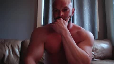 Snapshot of goldenaesthetics92 chatting on March 31, 2026, 8:53 pm Dorian online show from March 31, 2026, 8:53 pm