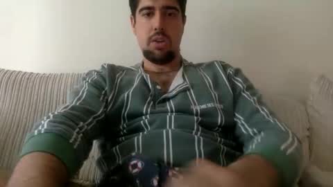 Golden-Glove online show from April 14, 2026, 9:15 am