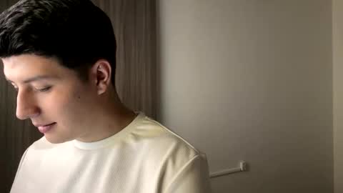 goldenknight33 online show from October 24, 2025, 4:36 pm