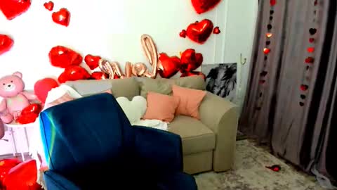 Snapshot of goldenmirage chatting on February 17, 2026, 8:37 pm goldenmirage online show from February 17, 2026, 8:37 pm