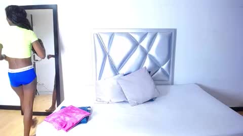 goldenn_ass1 online show from January 6, 2026, 3:43 am