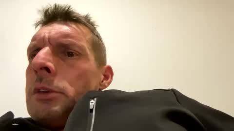 Snapshot of goldmedalexcellent chatting on January 14, 2026, 9:31 pm Goldmedal online show from January 14, 2026, 9:31 pm